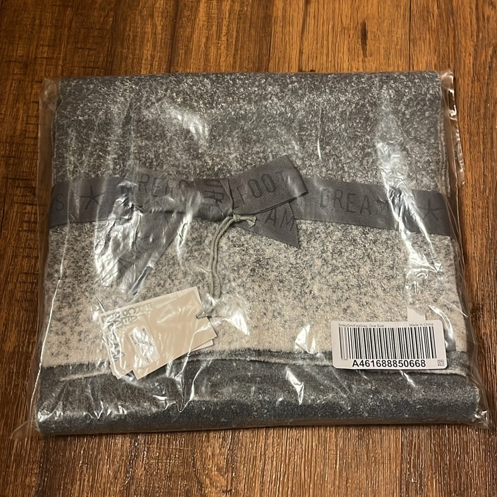 Barefoot Dreams Scarf/Wrap Confetti Smoky Green & Fog Grey